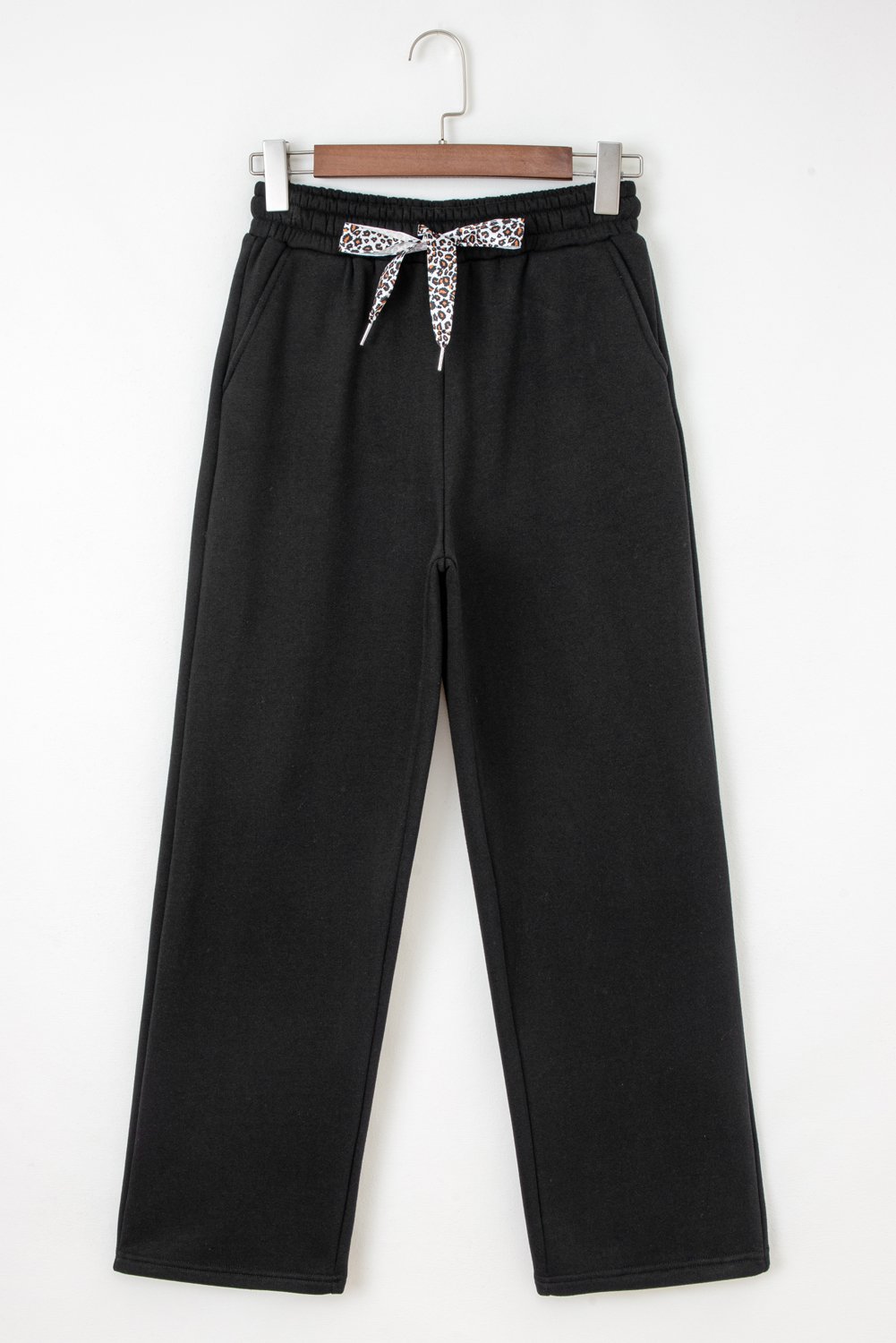 94306852-9074c96b68adb3c8.jpg Black Fleece Lined Leopard Drawstring Elastic Waist Solid Pants - Image 3