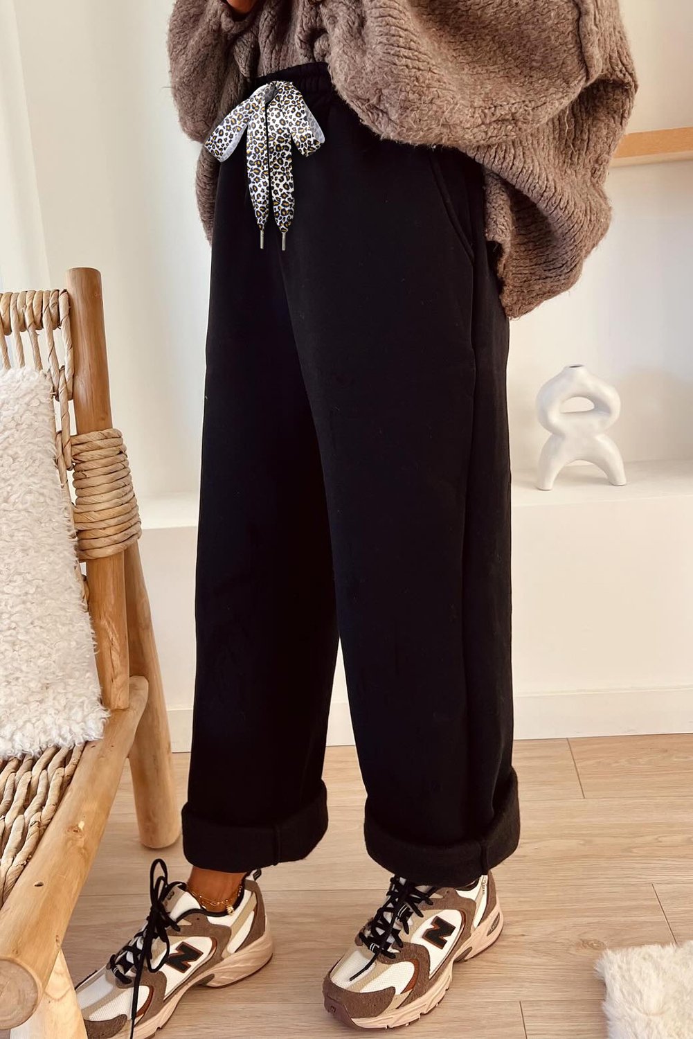 94306851-c893f92d8d4b7e52.jpg Black Fleece Lined Leopard Drawstring Elastic Waist Solid Pants - Image 2