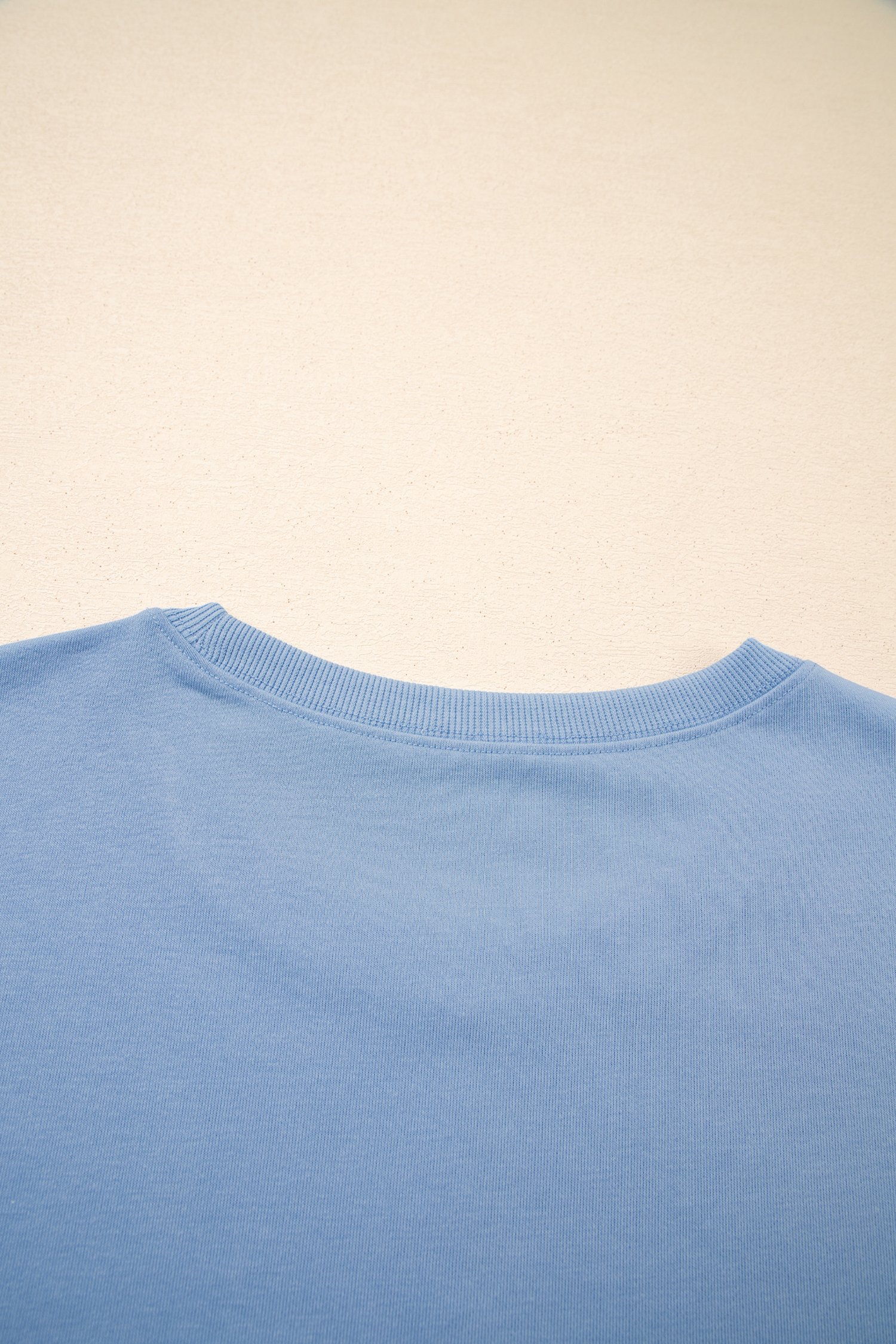 94991685-7a070de344d04064.jpg Sky Blue Solid Color Contrast Textured Patchwork Raw Edge 2pcs Short Set - Image 5