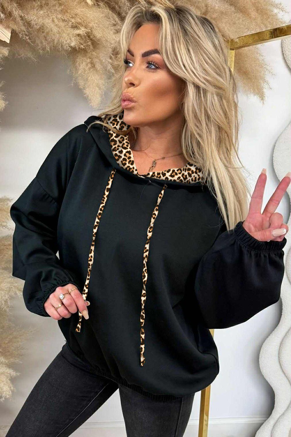 95270602-8a7a73be1e6d2368.jpg Black Leopard Contrast Drawstring Hood Drop Shoulder Loose Top - Image 3