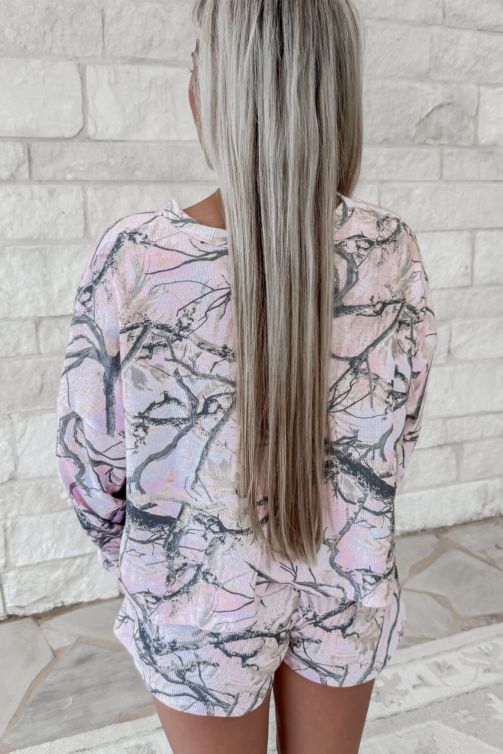 96380112-9a658b32610b97bd.jpg pink camo henley top and short set