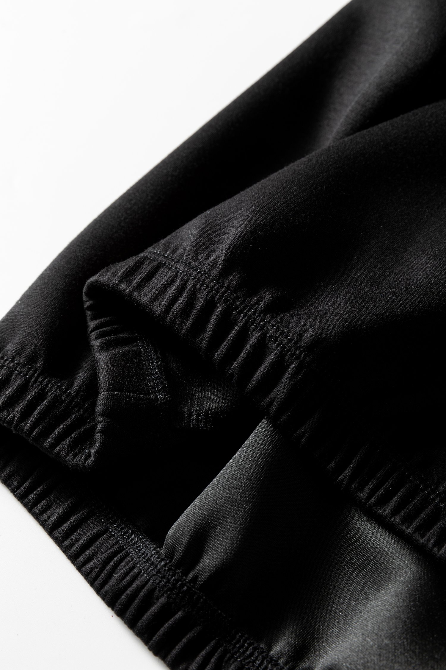 96211689-b110140d852826cf.jpg black leopard contrast drawstring hood drop shoulder loose top