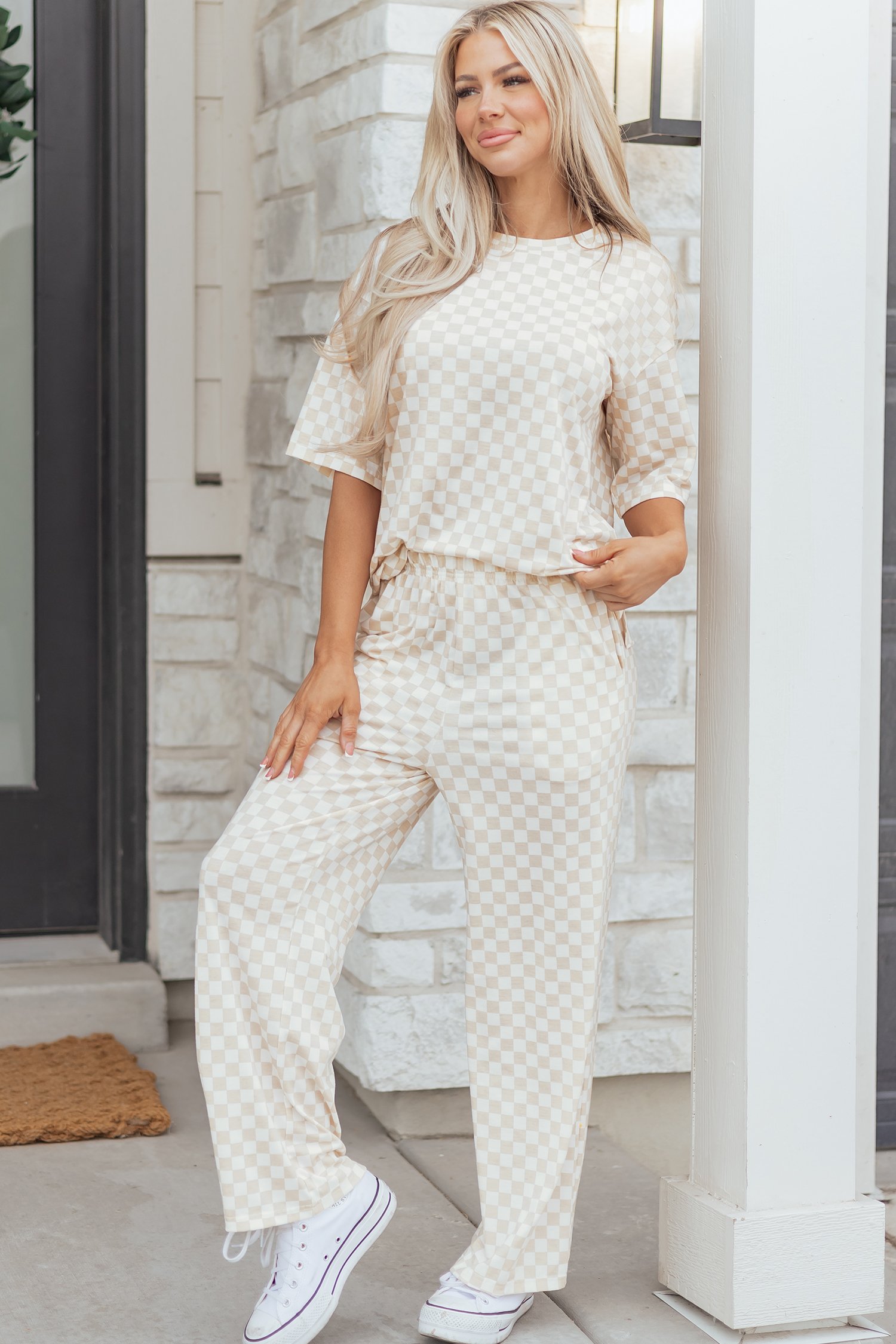 97707407-17004386a7059d29.jpg khaki checkered print half sleeve tee 2pcs lounge pant set