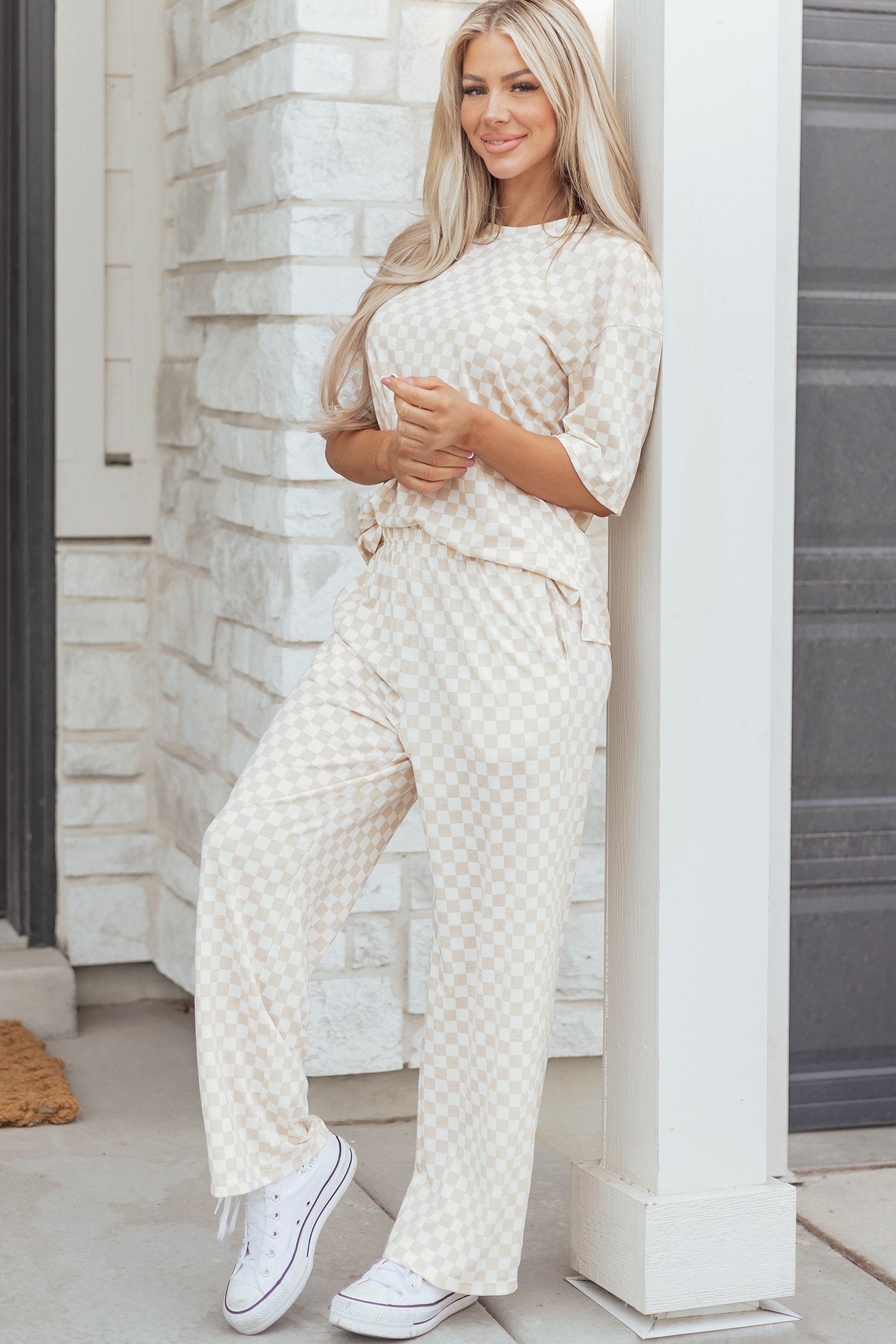 97707405-635856f520660694.jpg khaki checkered print half sleeve tee 2pcs lounge pant set